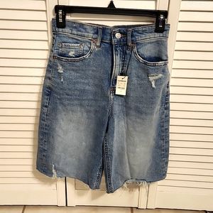 NWT - Express Super High Waisted Bermuda Raw Hem Jean Shorts